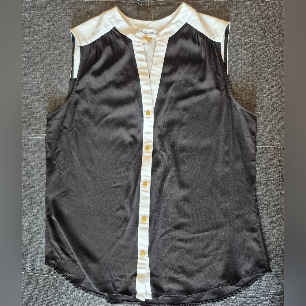 Calvin Klein Black and White Sleeveless Top